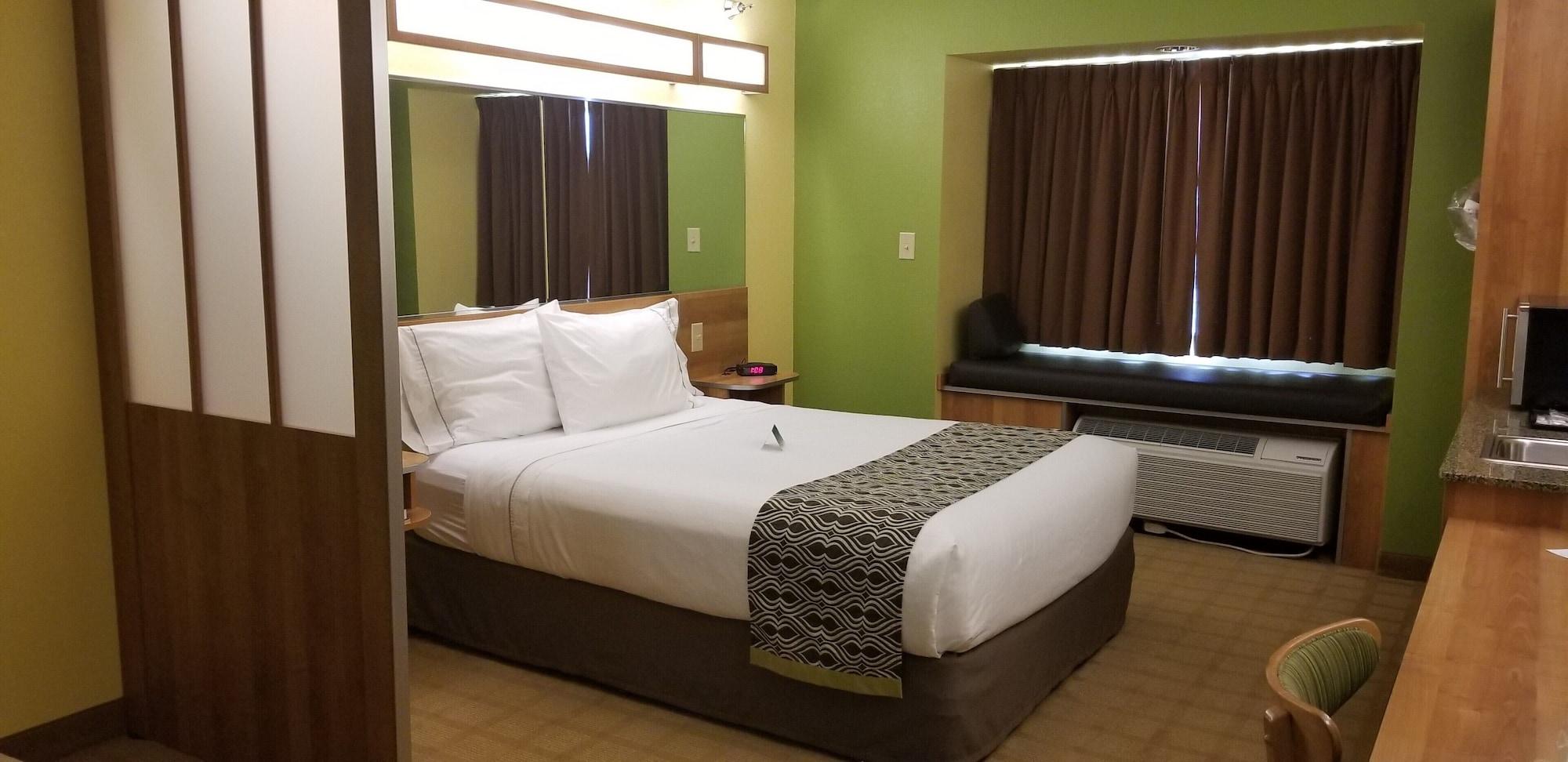 Microtel Inn & Suites By Wyndham Delphos Exterior foto